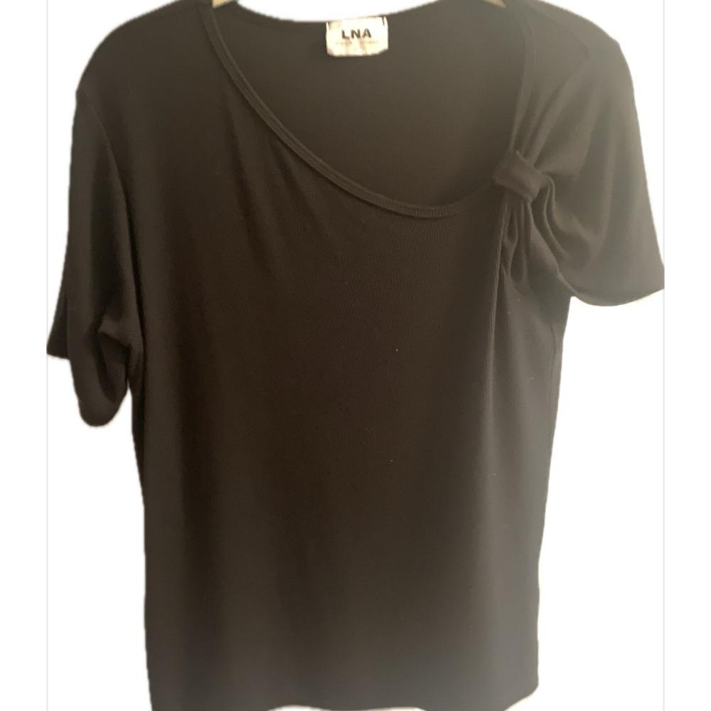 LNA Black Asymmetrical Short Sleeve T-Shirt - M